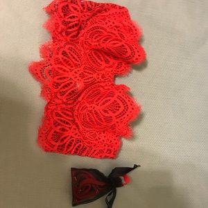 Victoria’s Secret strapless bustier